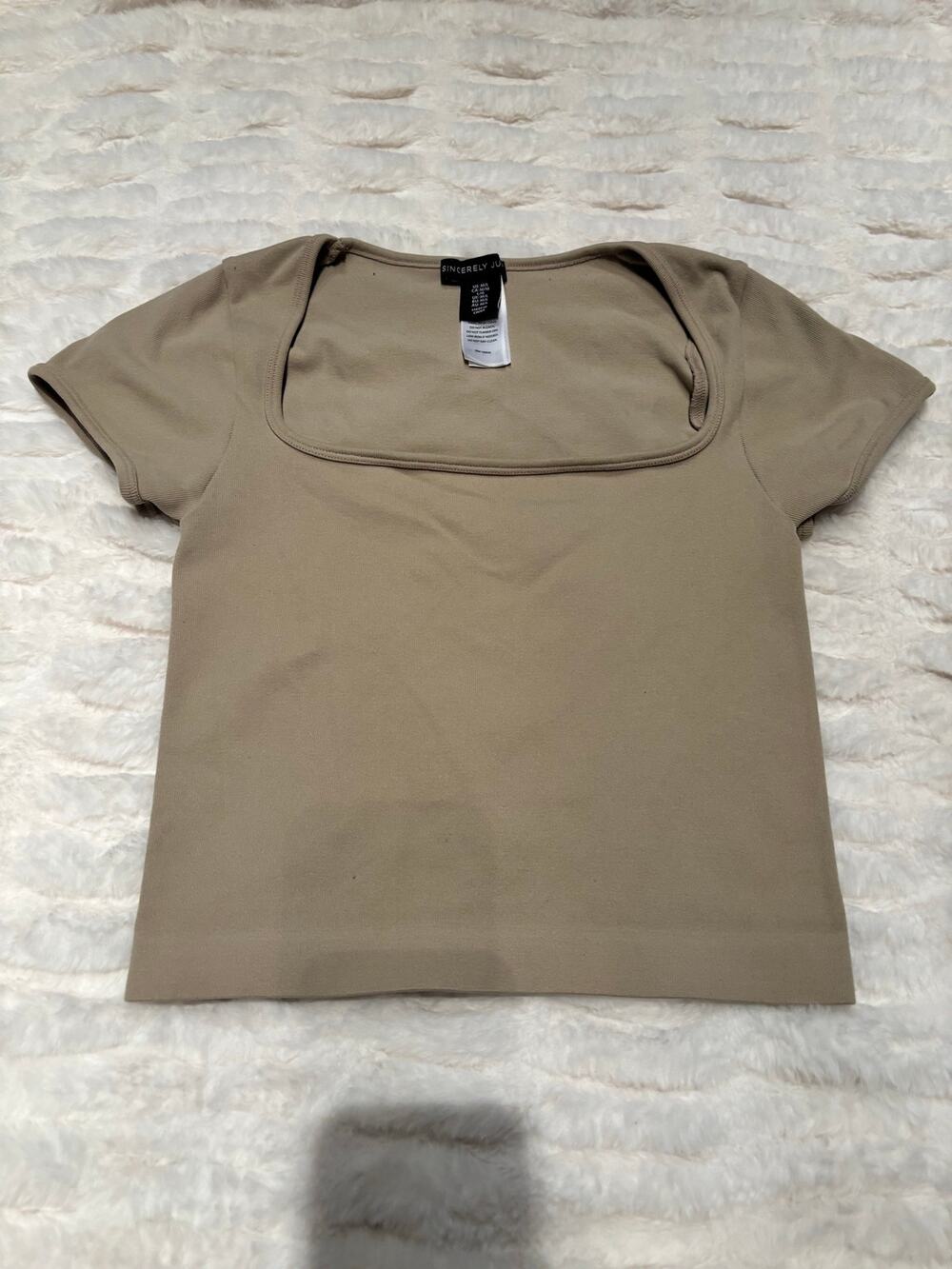 Sincerely Jules Scoop Neck Crop Top Women's Medium Large Khaki Minimalist